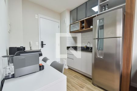 Sala/cozinha de apartamento para alugar com 1 quarto, 27m² em Vila São José, São Paulo