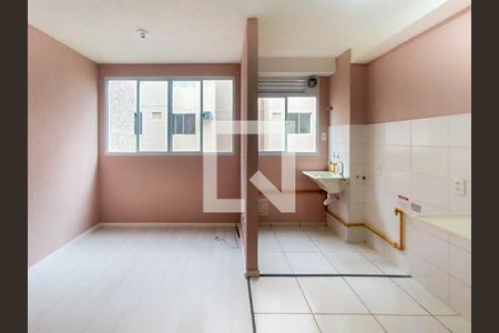 Apartamento para alugar com 2 quartos, 42m² em Santa Cruz, Rio de Janeiro