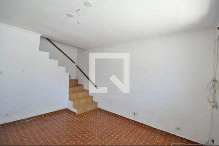 Sala de casa para alugar com 2 quartos, 250m² em Vila Nova Mazzei, São Paulo