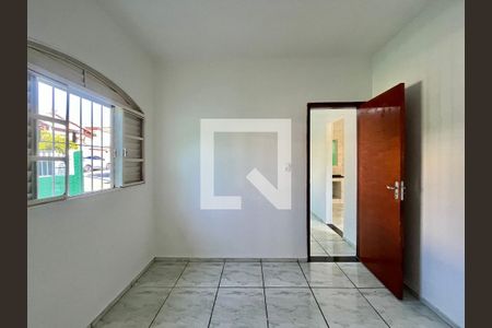 Quarto 1 de casa à venda com 4 quartos, 140m² em Jardim Nova Europa, Campinas