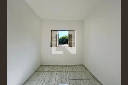 Quarto 2 de casa à venda com 4 quartos, 140m² em Jardim Nova Europa, Campinas