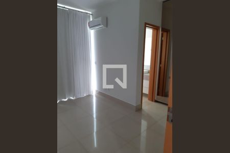 Quarto de casa de condomínio para alugar com 3 quartos, 150m² em Granja Marileusa, Uberlândia