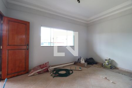 Sala de casa para alugar com 3 quartos, 115m² em Jardim Holanda, Uberlândia