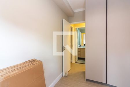 Quarto 1 de apartamento para alugar com 2 quartos, 59m² em Vila Osasco, Osasco