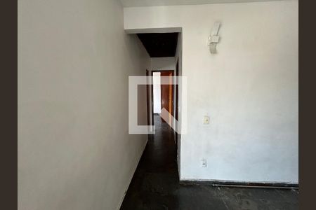 Corredor de apartamento para alugar com 2 quartos, 64m² em Engenho Novo, Rio de Janeiro