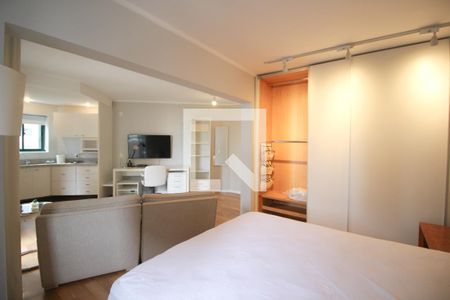 Suíte  de apartamento para alugar com 1 quarto, 45m² em Itaim Bibi, São Paulo