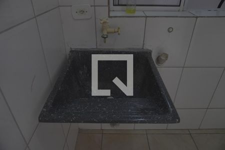 Casa para alugar com 1 quarto, 35m² em Jardim das Oliveiras, São Paulo