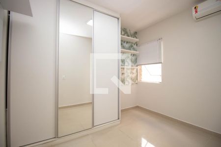 Quarto 1 de apartamento para alugar com 2 quartos, 45m² em Guará, Brasília