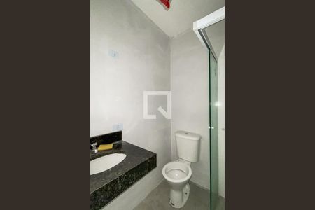 Banheiro  de apartamento para alugar com 2 quartos, 40m² em Vila Sao Francisco, São Paulo