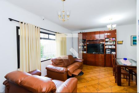 Sala de casa à venda com 3 quartos, 250m² em Vila Tijuco, Guarulhos