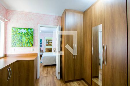 Closet do quarto 1 de casa à venda com 3 quartos, 400m² em Vila América, Santo André