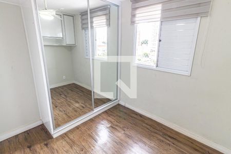 Suíte de apartamento para alugar com 2 quartos, 60m² em Jardim Sabara, São Paulo