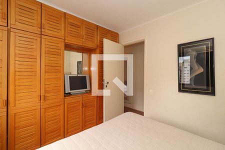 Quarto 1 de apartamento para alugar com 2 quartos, 60m² em Cerqueira César, São Paulo