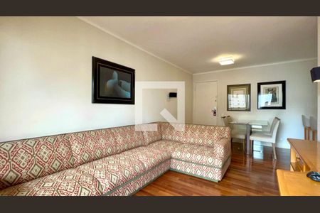Sala de apartamento para alugar com 2 quartos, 60m² em Cerqueira César, São Paulo