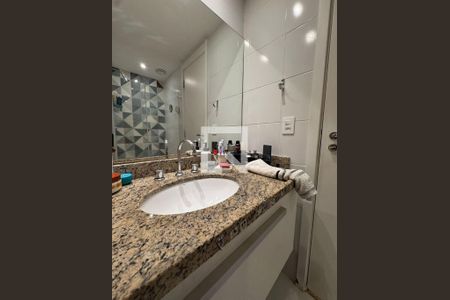 Banheiro  de apartamento à venda com 2 quartos, 79m² em Barra Olímpica, Rio de Janeiro