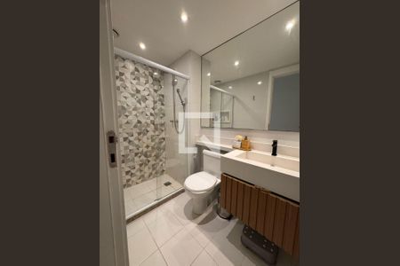 Banheiro  de apartamento à venda com 2 quartos, 79m² em Barra Olímpica, Rio de Janeiro