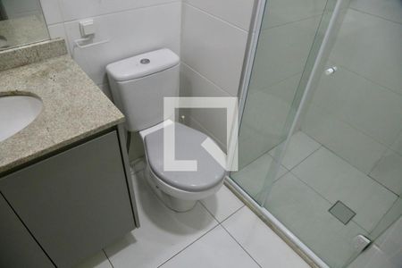 Banheiro de apartamento à venda com 1 quarto, 28m² em Brooklin, São Paulo