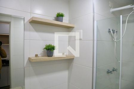 Banheiro de apartamento à venda com 1 quarto, 28m² em Brooklin, São Paulo