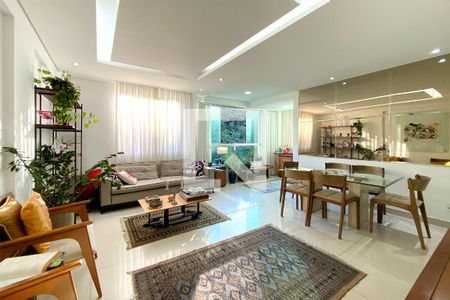 Apartamento à venda com 3 quartos, 96m² em Buritis, Belo Horizonte