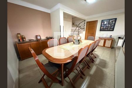 Casa à venda com 3 quartos, 162m² em Jardim Copacabana, São Bernardo do Campo