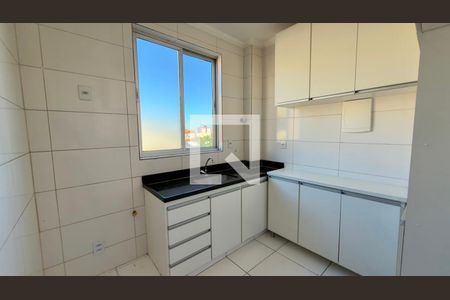 Cozinha de apartamento à venda com 2 quartos, 115m² em Barreiro, Belo Horizonte