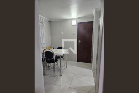 Casa à venda com 2 quartos, 370m² em Pestana, Osasco
