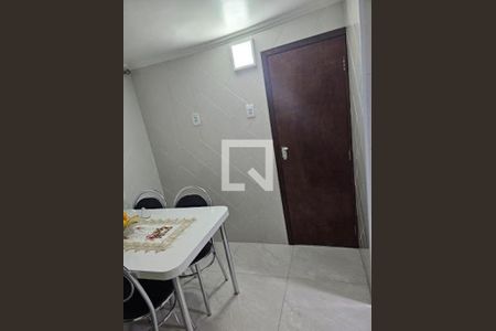 Casa à venda com 2 quartos, 370m² em Pestana, Osasco