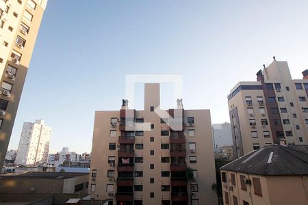 Studio - Sala / Quarto Vista de kitnet/studio para alugar com 1 quarto, 31m² em Cidade Baixa, Porto Alegre