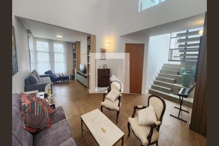 Casa à venda com 4 quartos, 372m² em Jardim Samambaia, Jundiaí