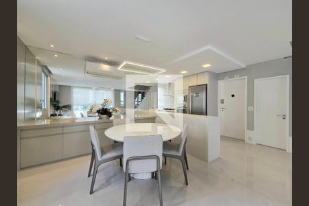 Sala de apartamento à venda com 2 quartos, 130m² em Itaim Bibi, São Paulo