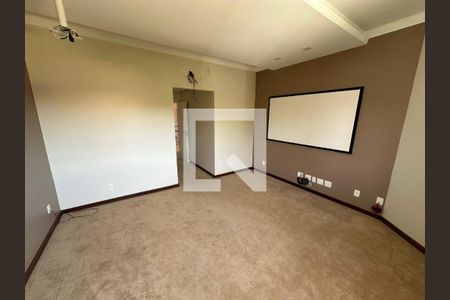 Casa à venda com 4 quartos, 459m² em Jardim Chapadão, Campinas