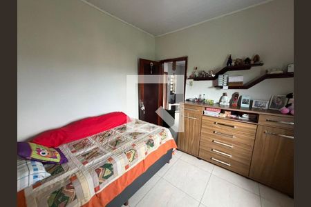 Casa à venda com 5 quartos, 246m² em Santo Andre, Belo Horizonte