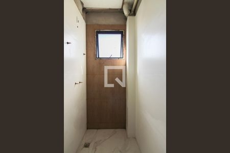 Banheiro da Suíte de apartamento à venda com 3 quartos, 184m² em Santa Monica, Belo Horizonte