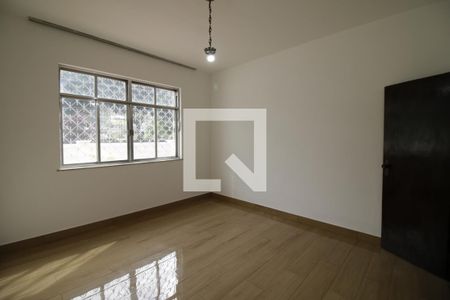 Quarto 1 de casa para alugar com 3 quartos, 180m² em Tanque, Rio de Janeiro