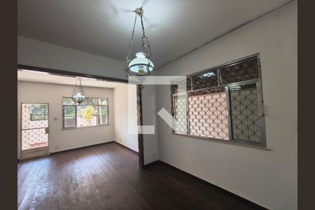 Casa para alugar com 3 quartos, 180m² em Tanque, Rio de Janeiro