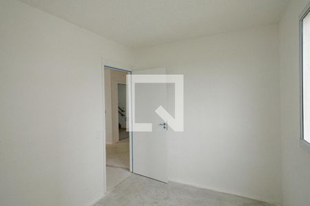Quarto 1 de apartamento para alugar com 2 quartos, 40m² em Santa Cruz, Rio de Janeiro