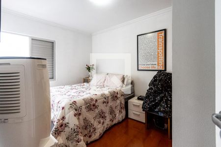 Quarto 1 de apartamento para alugar com 2 quartos, 62m² em Vila Ipojuca, São Paulo