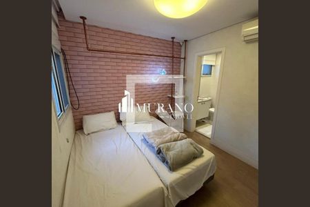 Apartamento à venda com 3 quartos, 246m² em Vila Mariana, São Paulo