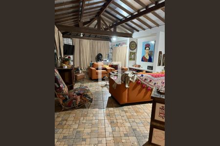 Casa de Condomínio à venda com 4 quartos, 570m² em Vargem Pequena, Rio de Janeiro
