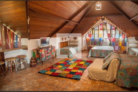 Casa de Condomínio à venda com 4 quartos, 570m² em Vargem Pequena, Rio de Janeiro