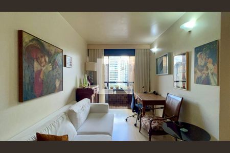 Sala de apartamento para alugar com 1 quarto, 45m² em Pinheiros, São Paulo
