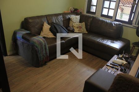 Sala de casa à venda com 3 quartos, 148m² em Vila Rosalia, Guarulhos