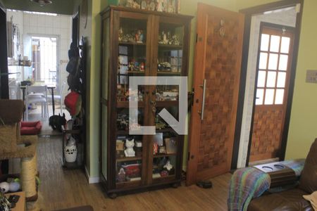 Sala de casa à venda com 3 quartos, 148m² em Vila Rosalia, Guarulhos