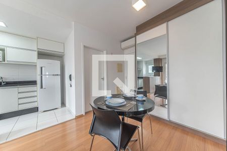 Quarto de kitnet/studio para alugar com 1 quarto, 38m² em Brooklin, São Paulo