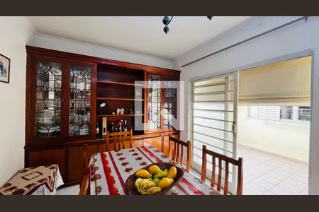 Casa à venda com 4 quartos, 303m² em Nova Campinas, Campinas