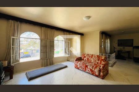 Casa à venda com 4 quartos, 303m² em Nova Campinas, Campinas