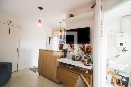 Sala de apartamento à venda com 2 quartos, 48m² em Vila Bela Vista (zona Norte), São Paulo