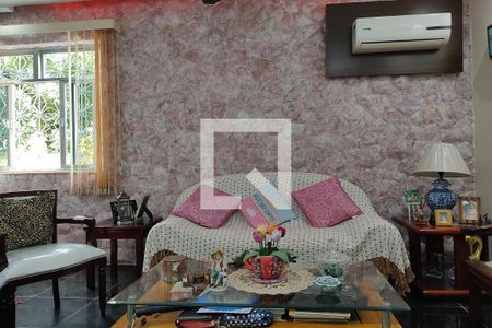 Sala de casa de condomínio à venda com 5 quartos, 323m² em Taquara, Rio de Janeiro