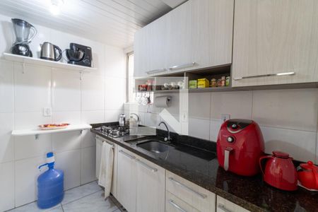 Cozinha e Área de Serviço de apartamento à venda com 2 quartos, 47m² em São José, Porto Alegre