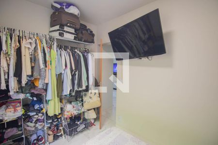 Quarto 2 de apartamento para alugar com 2 quartos, 50m² em Arsenal, São Gonçalo